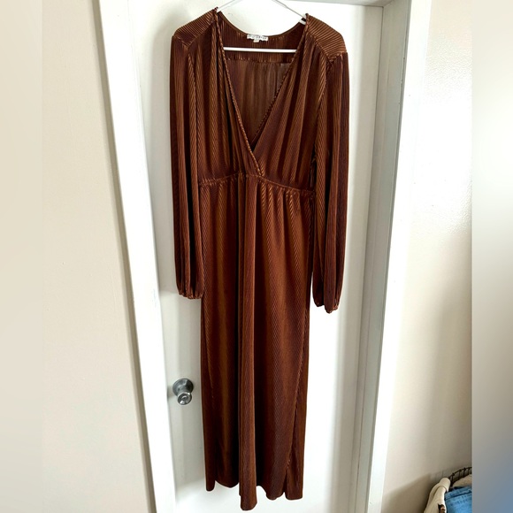 Baltic Born Dresses Baltic Born Bronze Athena Maxi Dress Poshmark